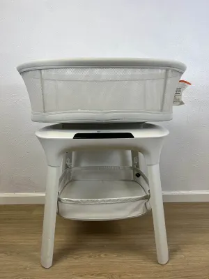 4moms MamaRoo Sleep Bassinet With Storage Basket