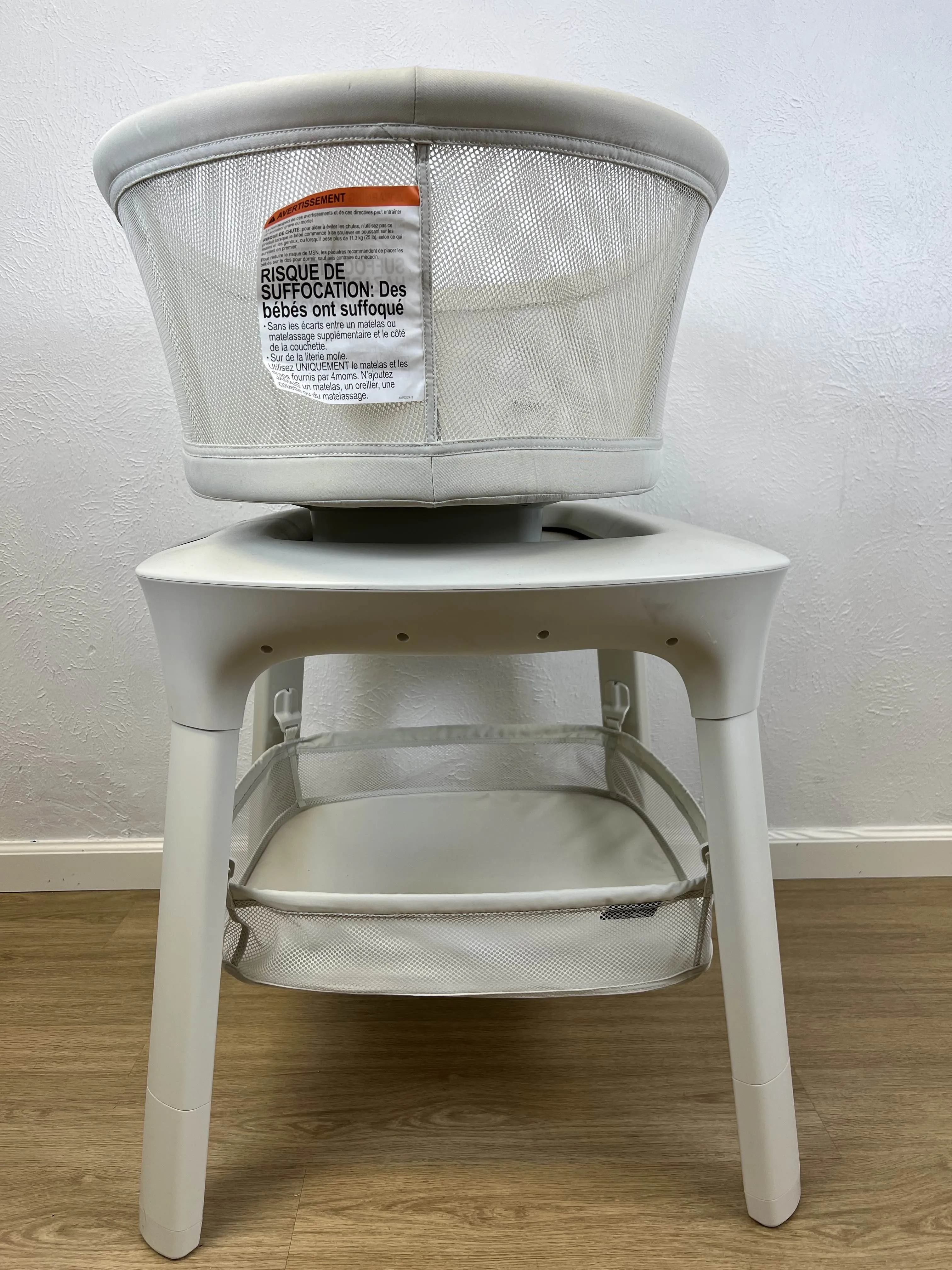 4moms MamaRoo Sleep Bassinet With Storage Basket