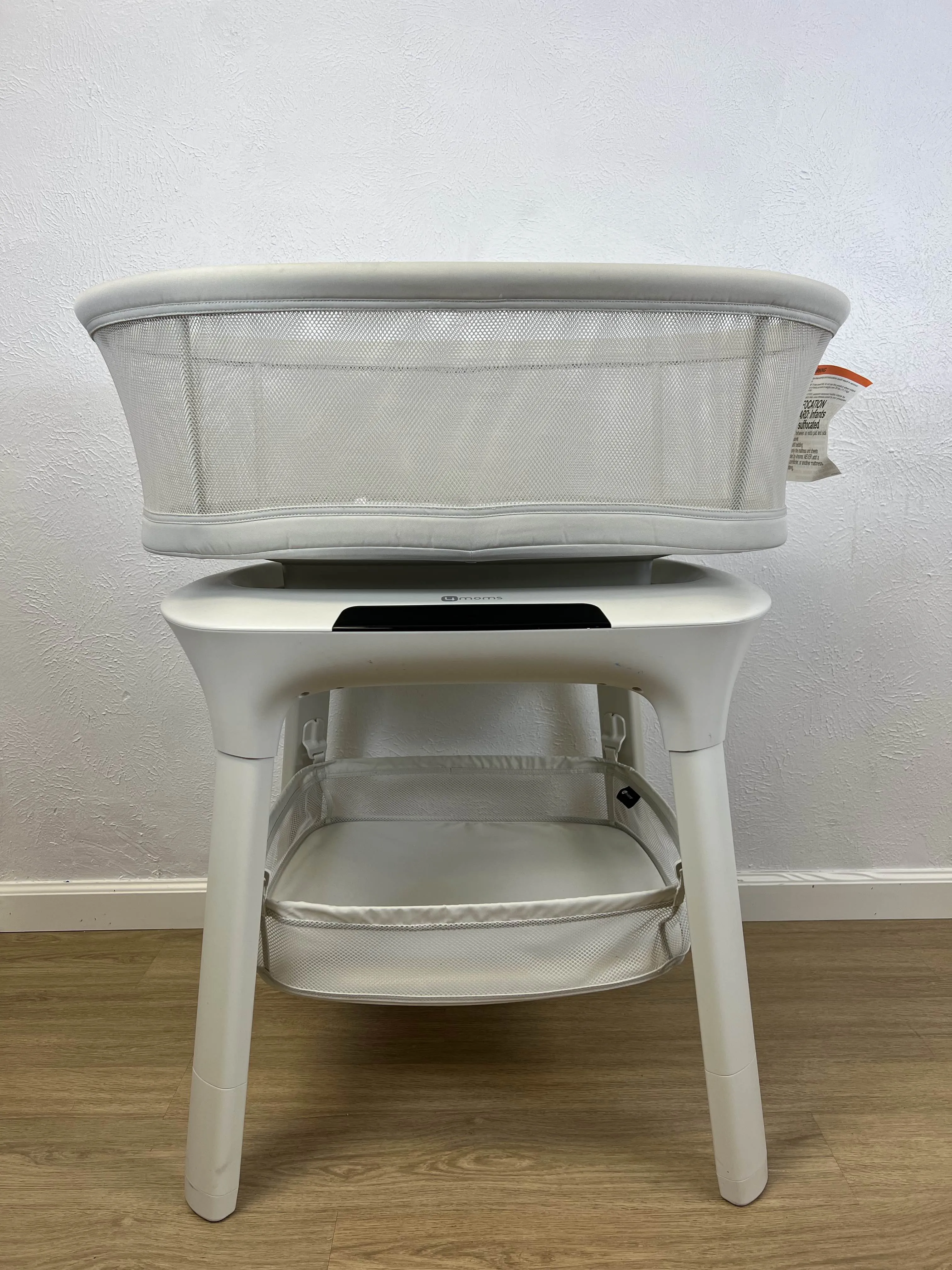 4moms MamaRoo Sleep Bassinet With Storage Basket