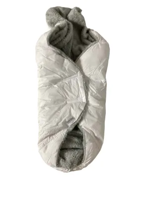 7 A.M. Enfant Nido Bebe Airy, Whisper, Small (0-6 months)