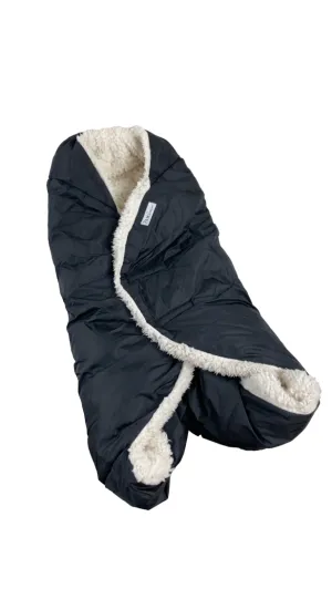 7 A.M. Enfant Nido Cloud, Black, Small (0-6 months)