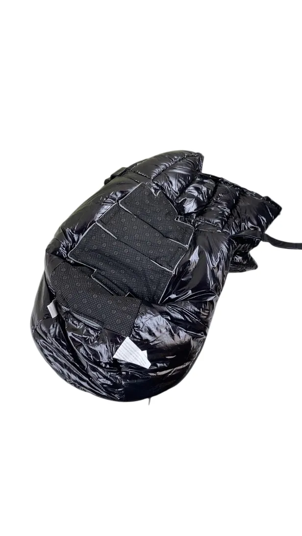 7 A.M. Enfant Polar Igloo Footmuff, Black Polar/Plush