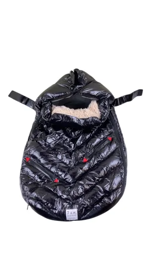 7 A.M. Enfant Polar Igloo Footmuff, Black Polar/Plush