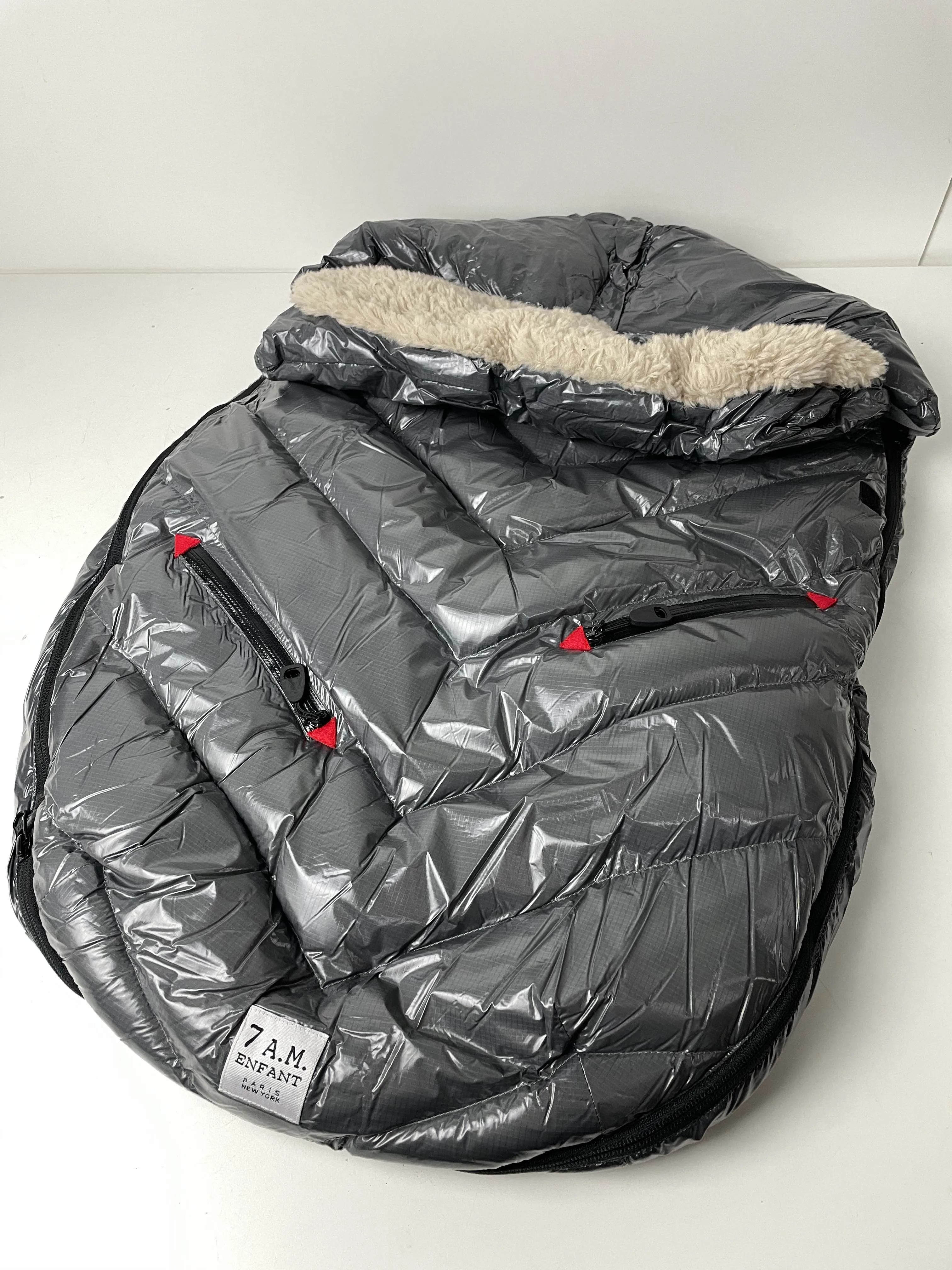 7 A.M. Enfant Polar Igloo Footmuff, Toddler