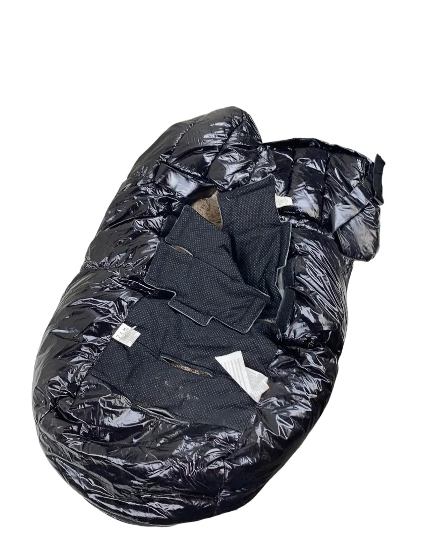 7 A.M. Enfant Polar Igloo Footmuff