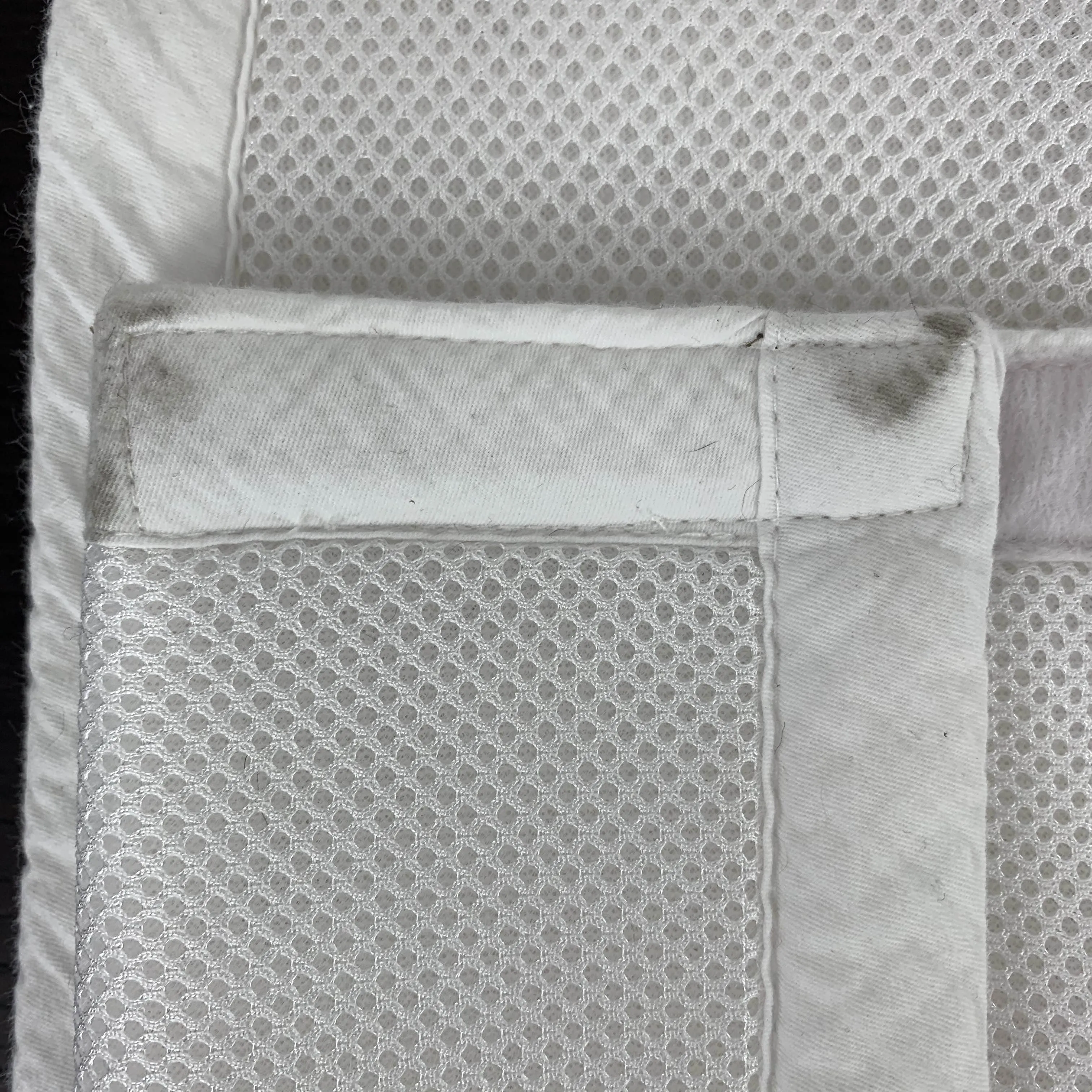 AiRoya Premium 2-Sided Breathable Crib Bumper