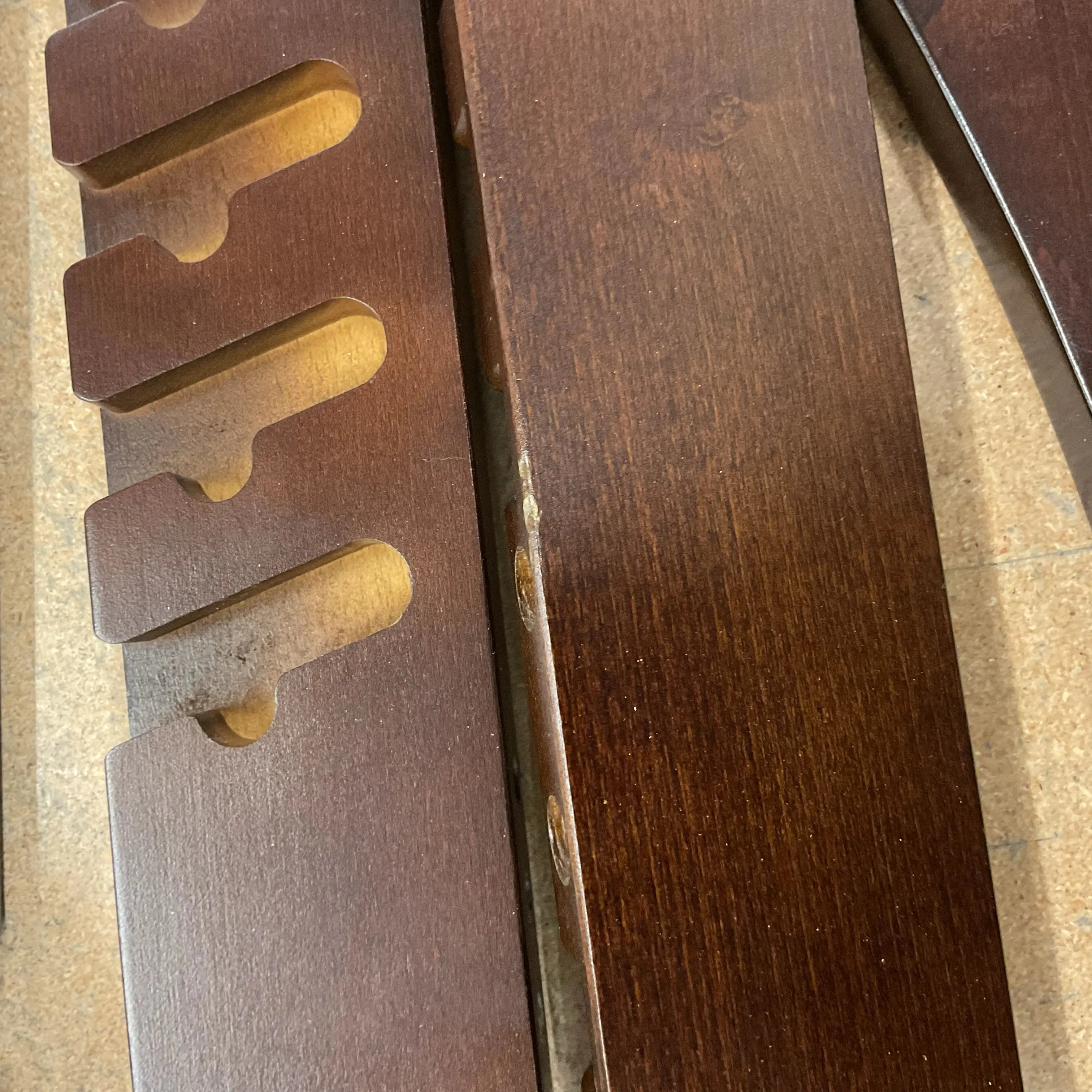 Beyond Junior Y High Chair - Mahogany/Cream (See Description)
