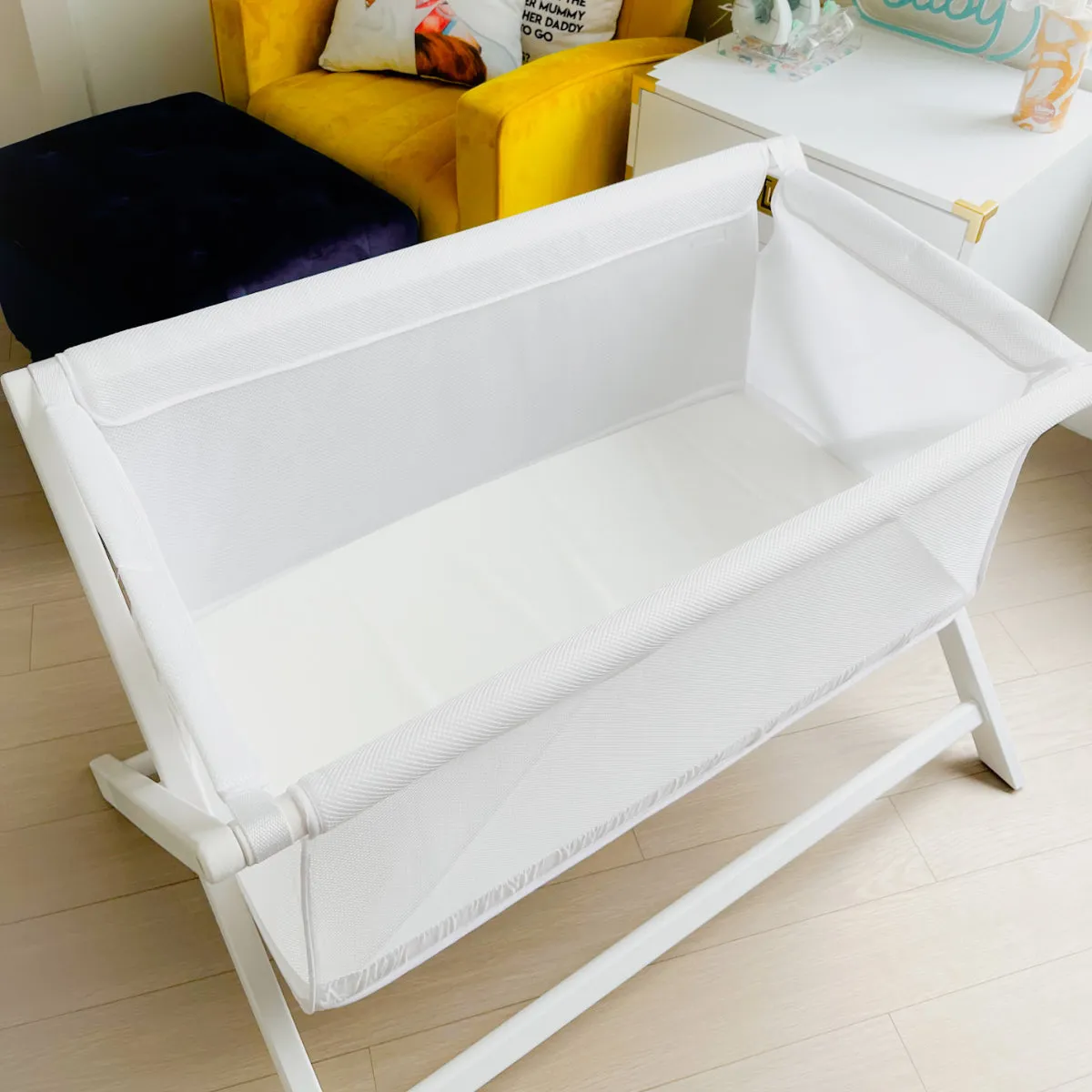 Breathable™ Mesh Portable Sleeper — White — Greenguard Gold Certified