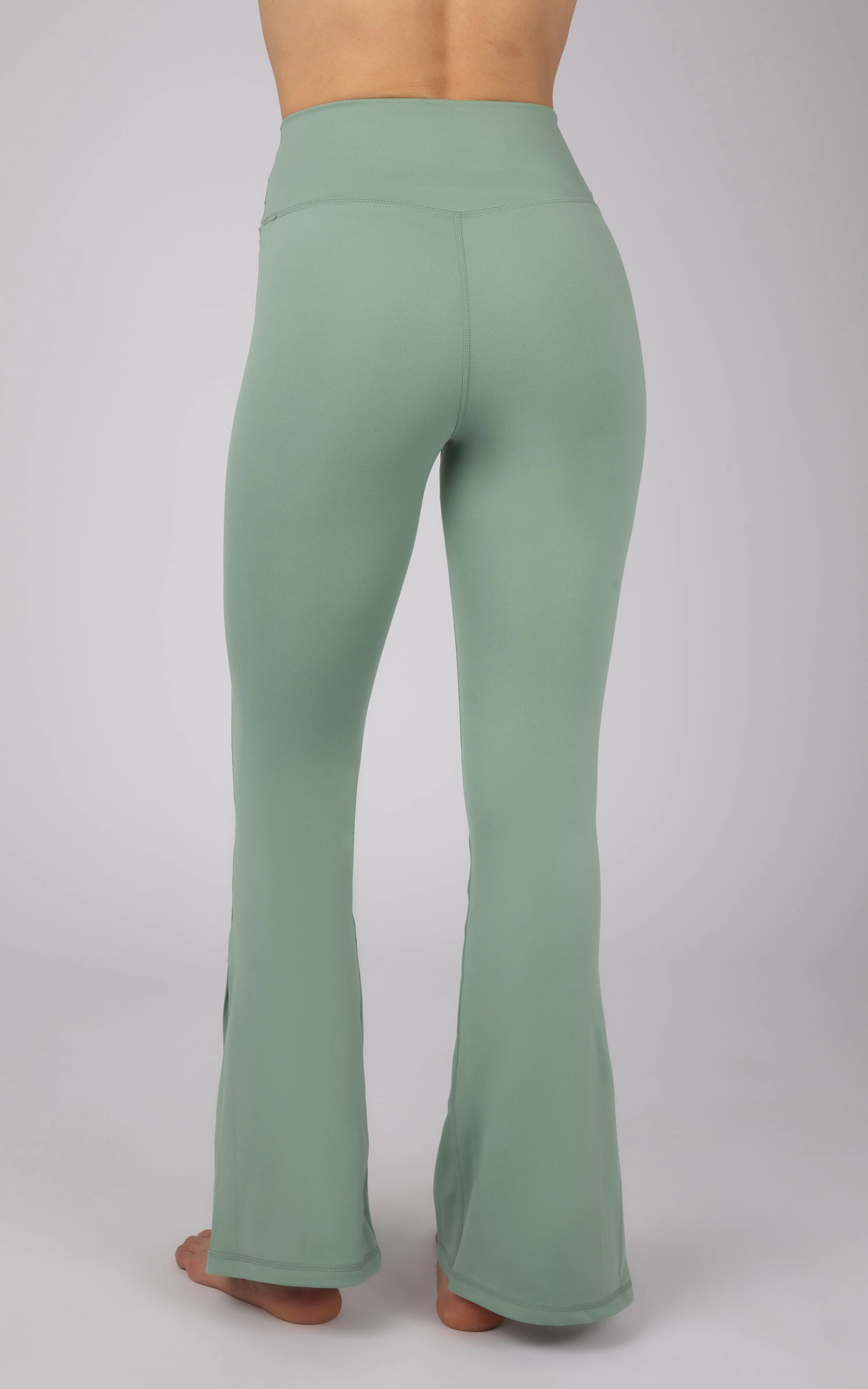 Interlock Elastic Free V-Back Flared Leg Pant