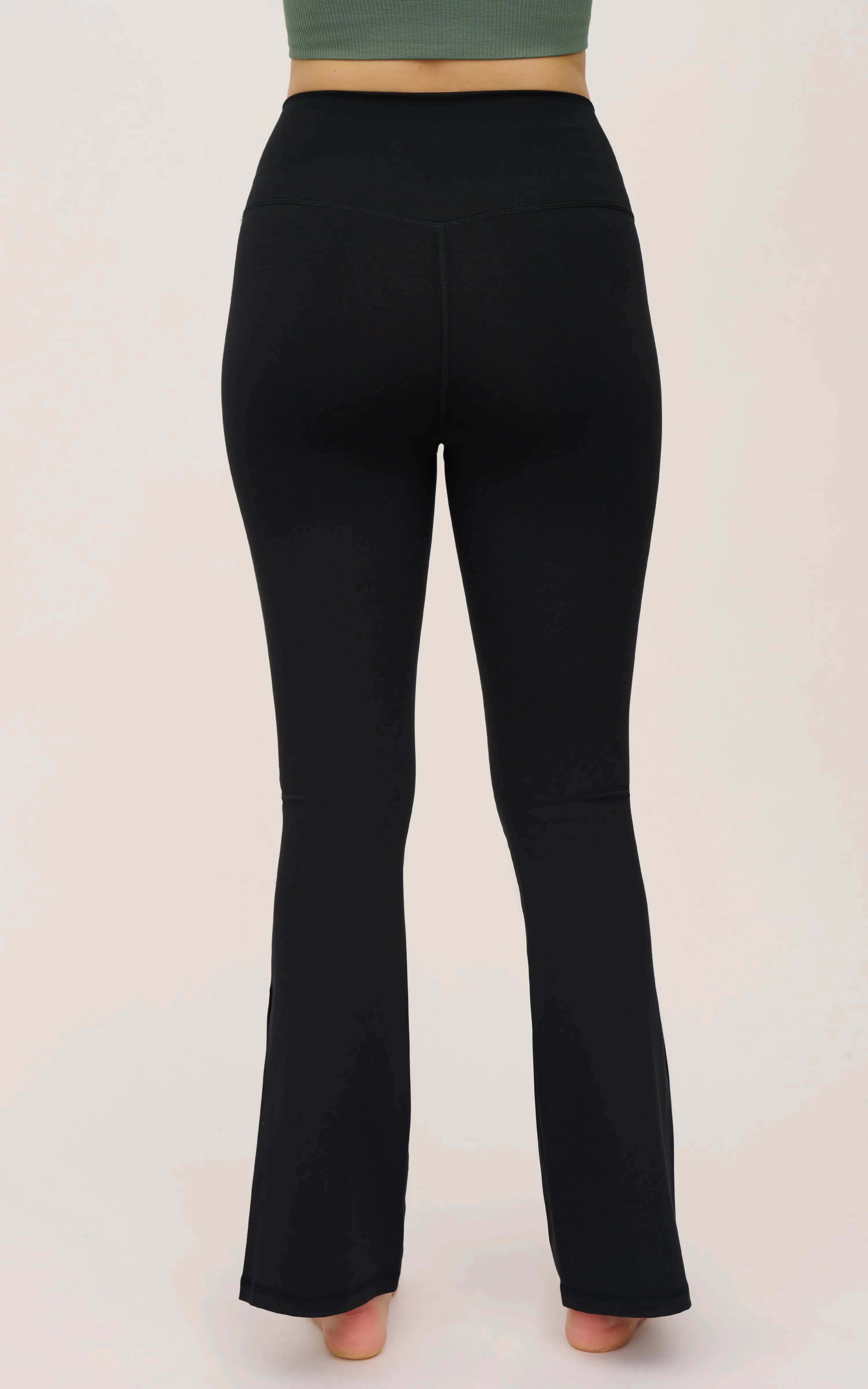 Interlock Elastic Free V-Back Flared Leg Pant