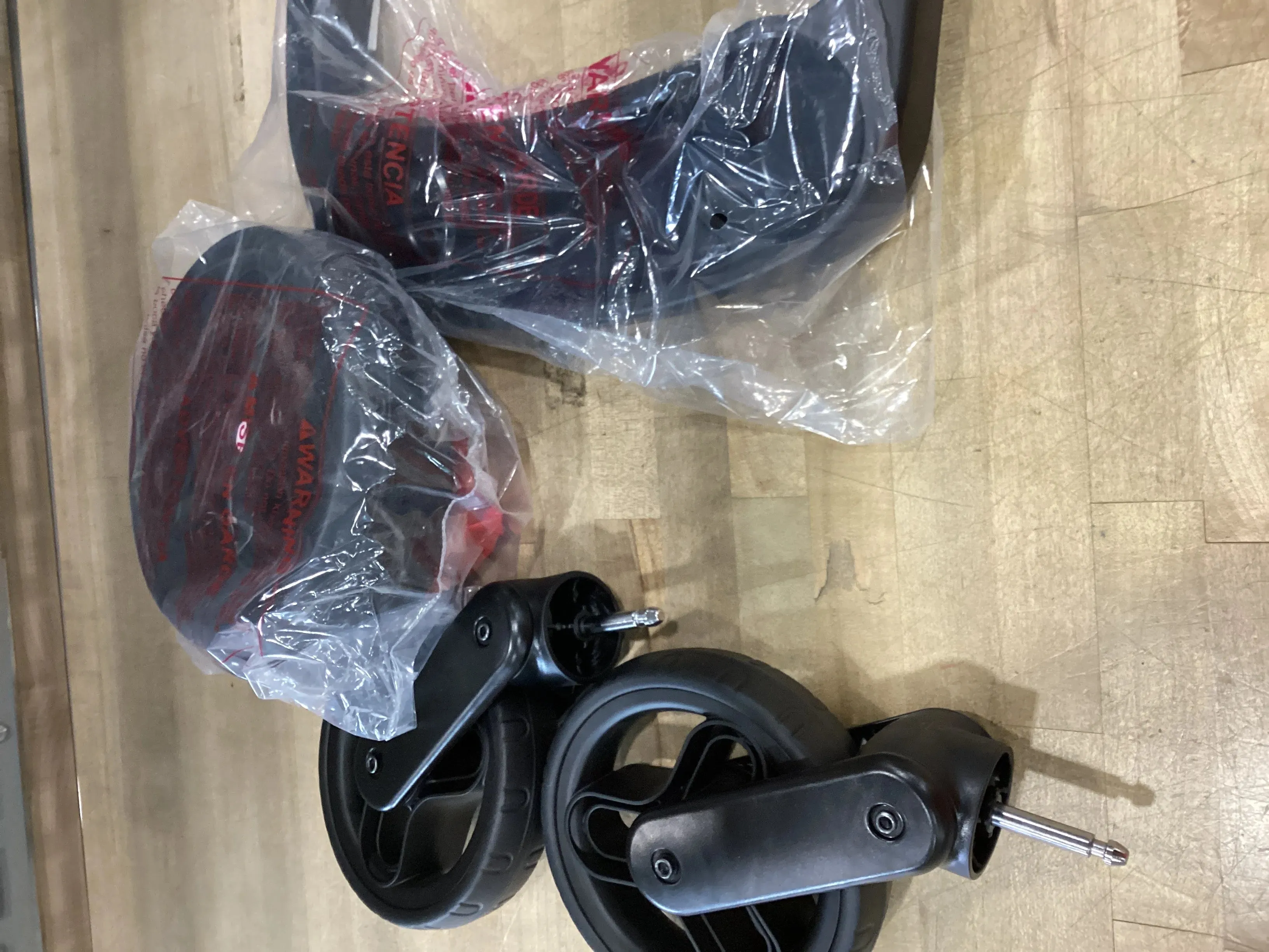 Modes Element Travel System, Redmond (Floor Model)