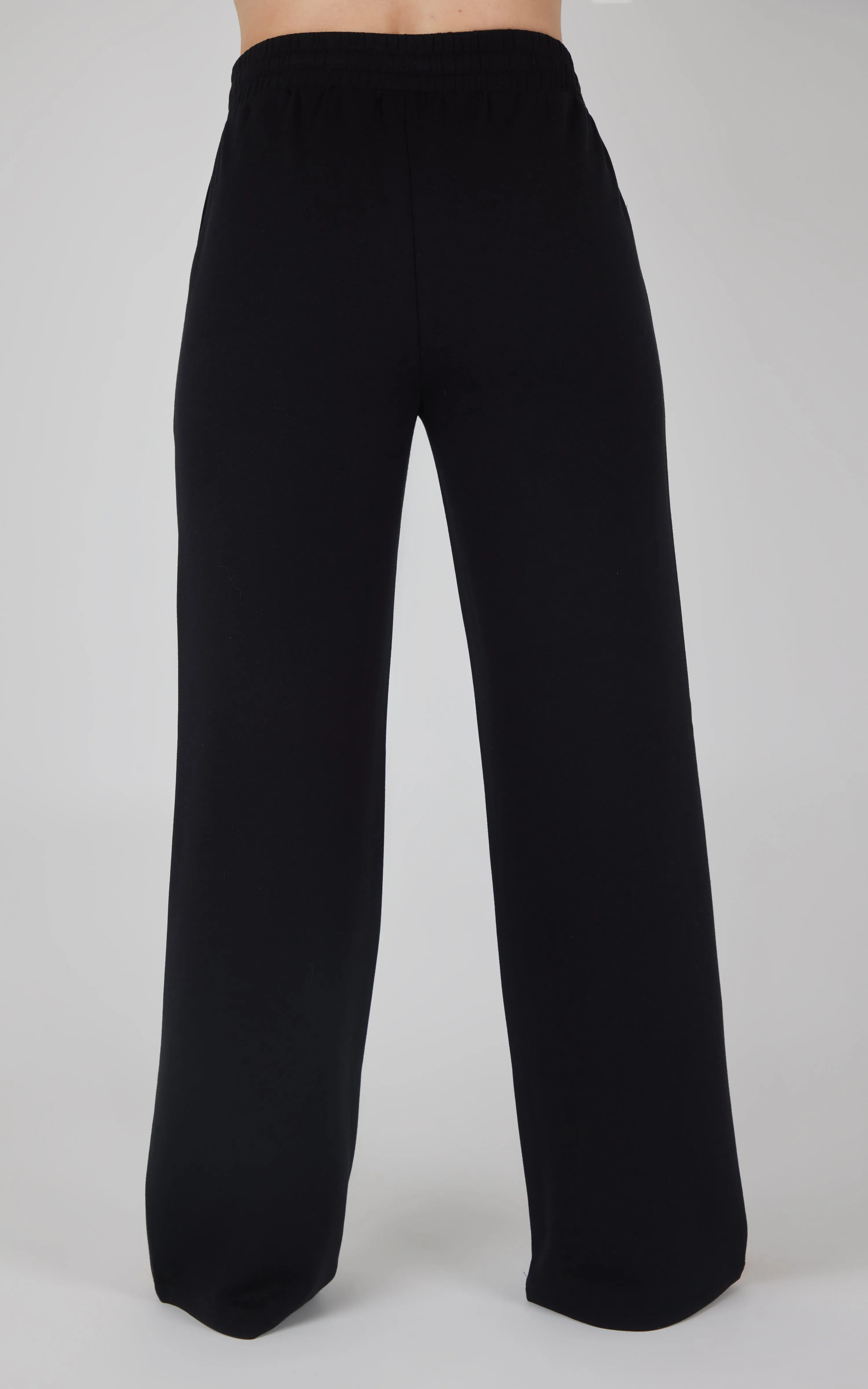 Softlite Wide Leg Pant