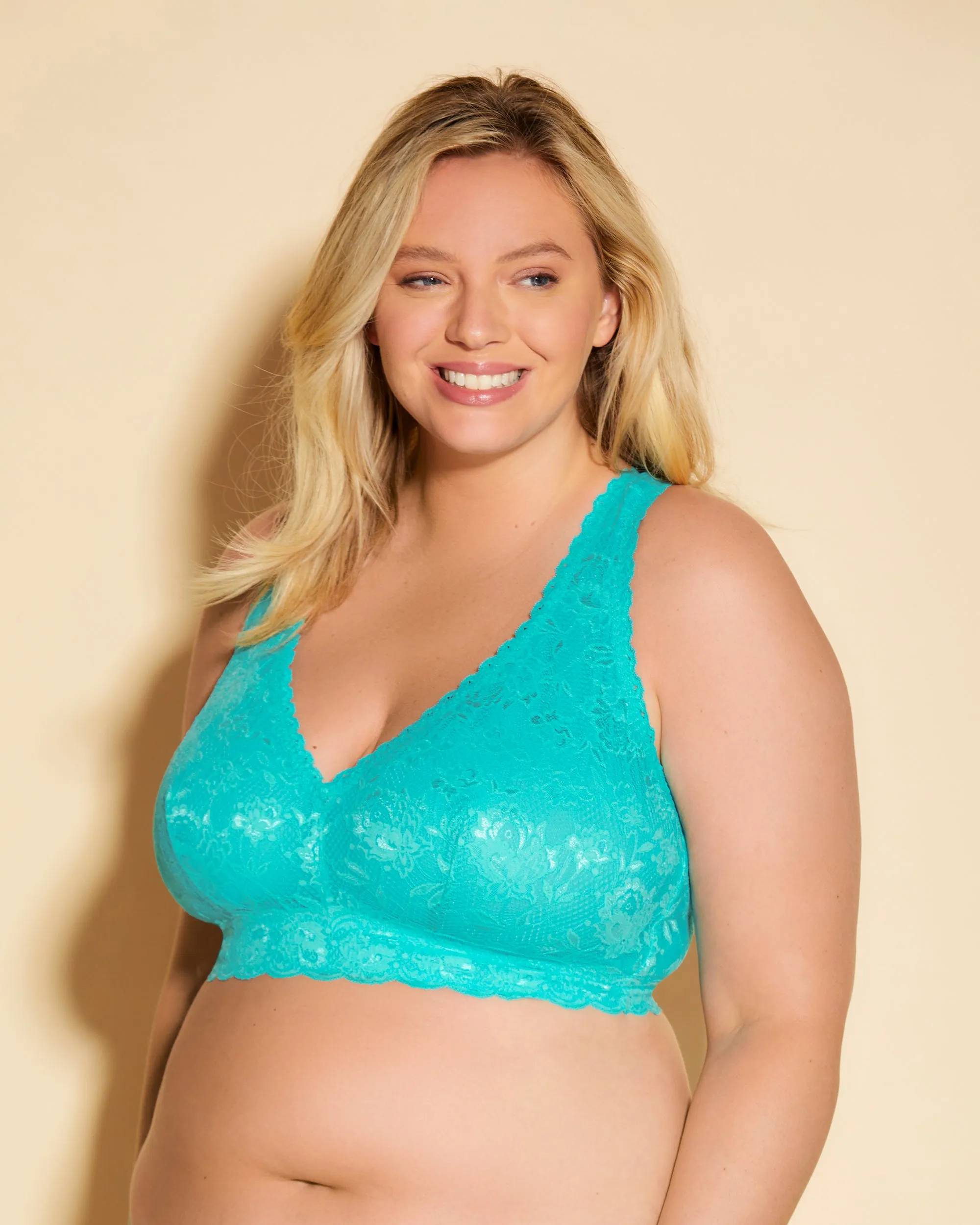 Ultra Curvy Racie Racerback Bralette