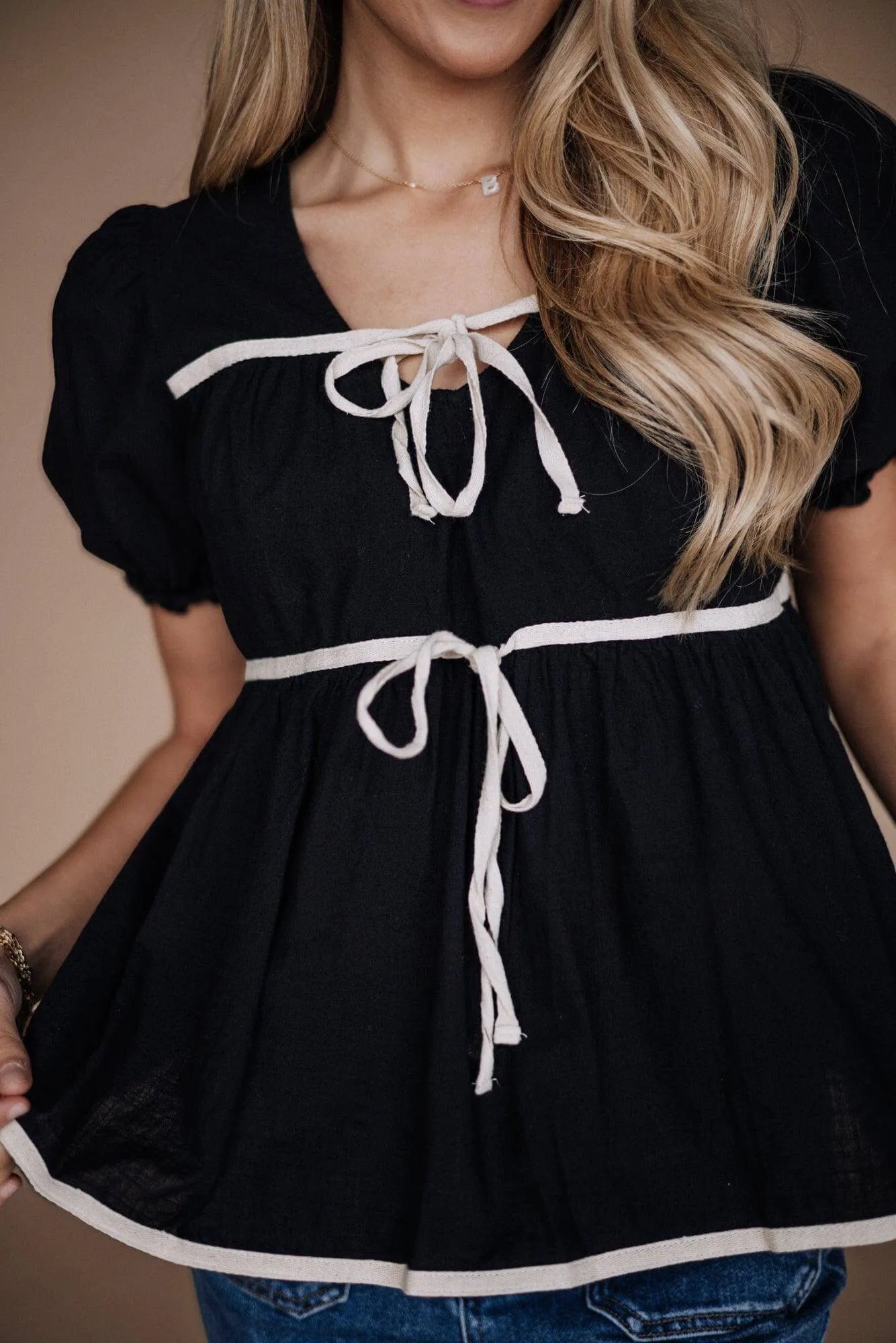 Winny Tie Top in Black