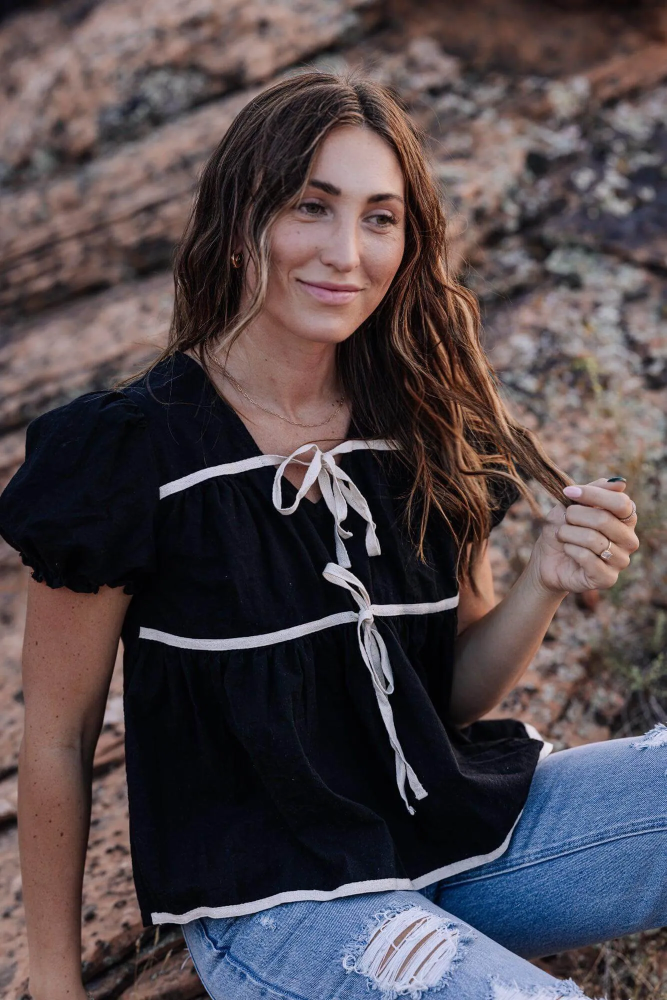 Winny Tie Top in Black